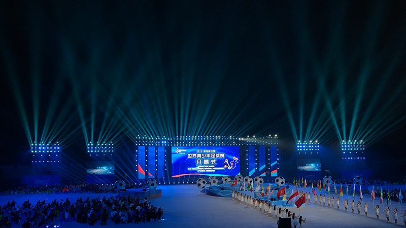 青島燈光音響租賃,青島演出設(shè)備租賃,青島LED屏租賃,青島舞美制作搭建